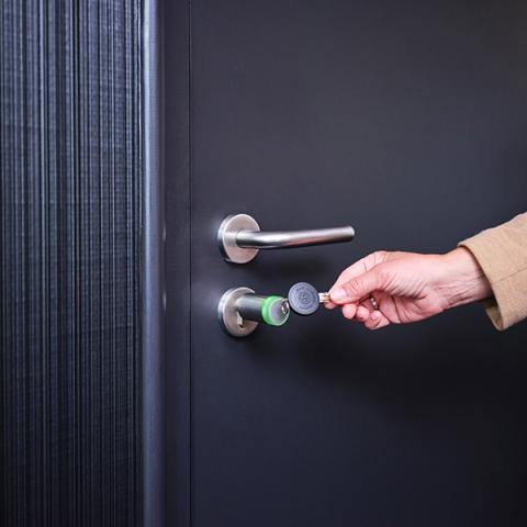 tür mit transponder